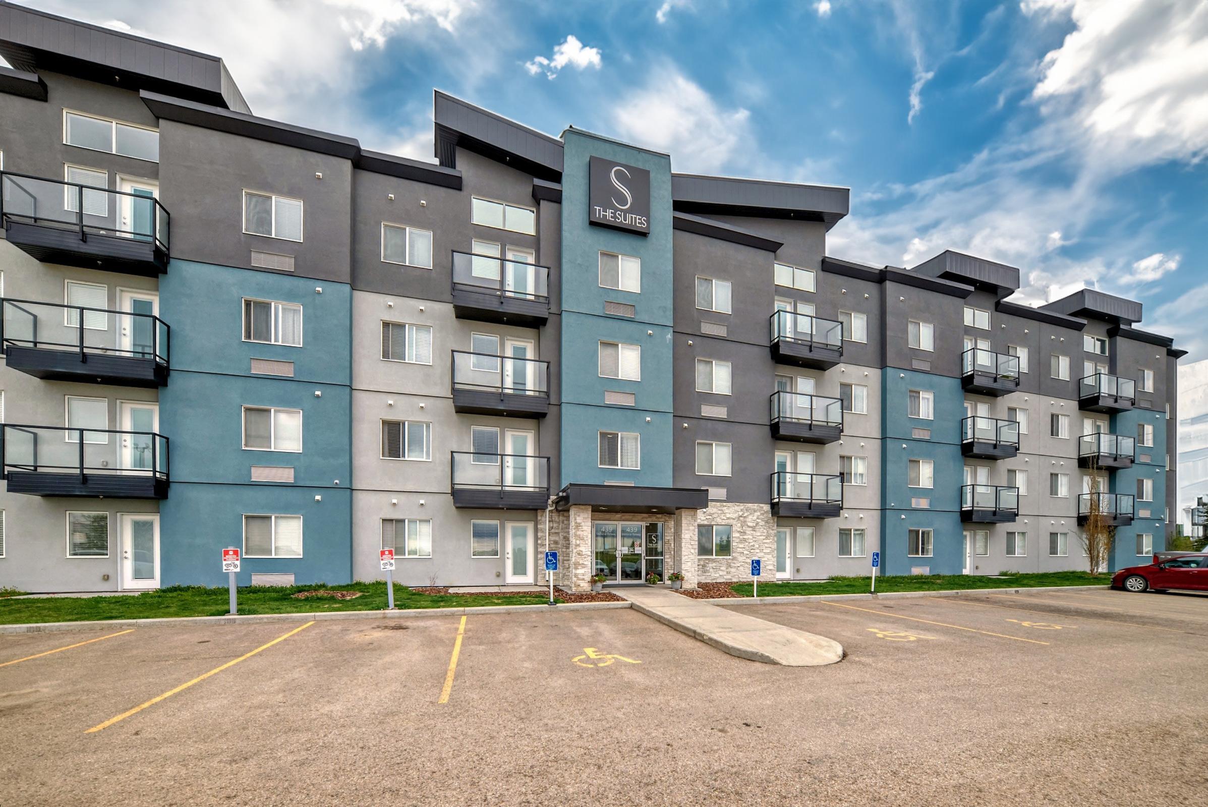 the suites at red deer, header background